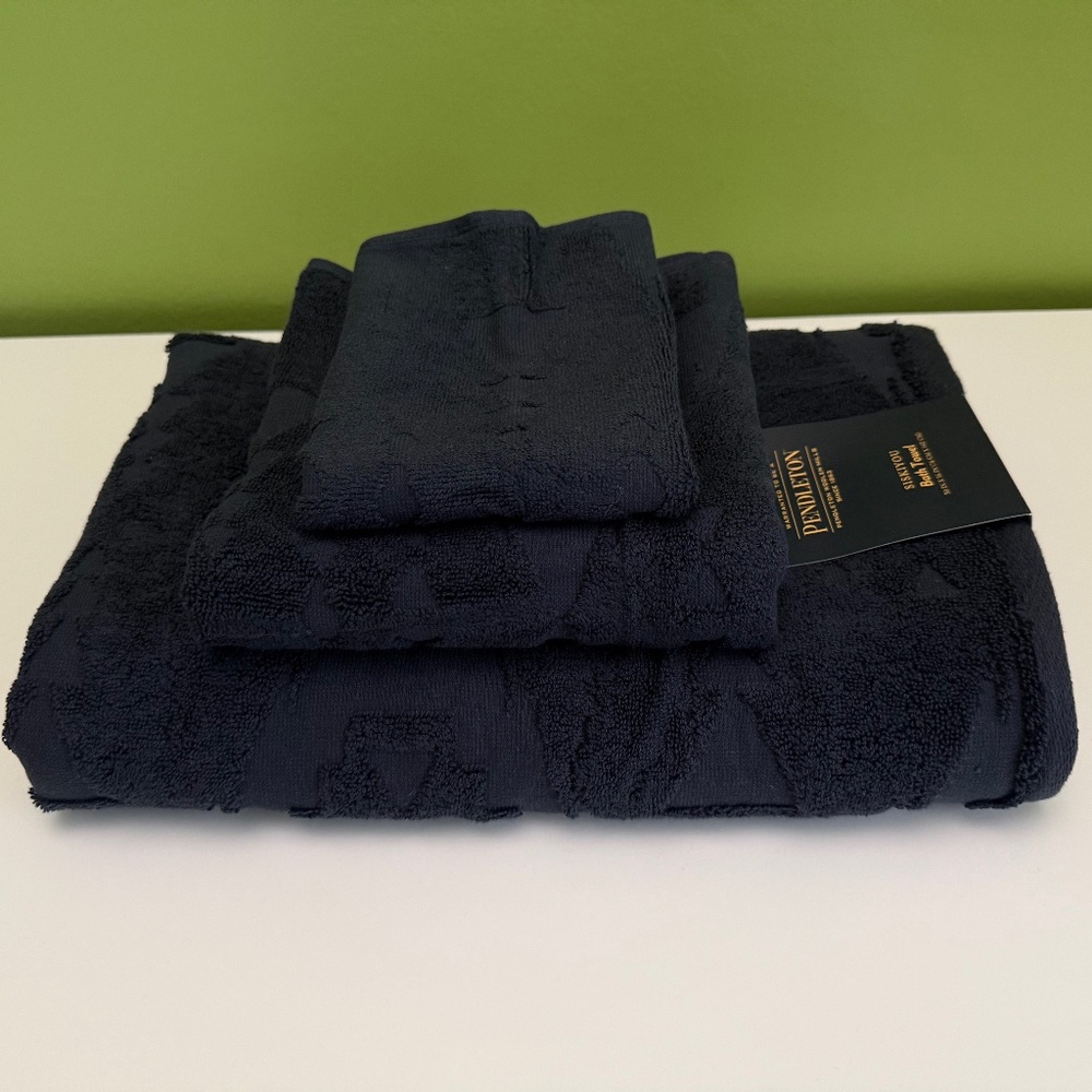 Pendleton 3 Piece Towel Set Navy - Picture 6 of 7